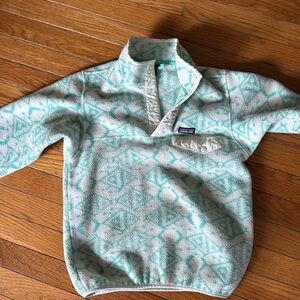 Girls Patagonia fleece pullover size 10